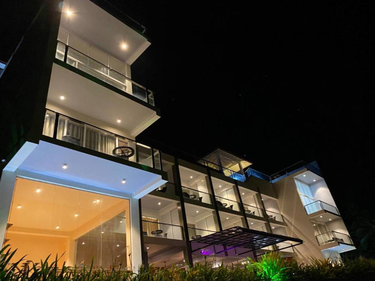 Mazarine Surf Suites Hiriketiya Dikwella Exteriér fotografie