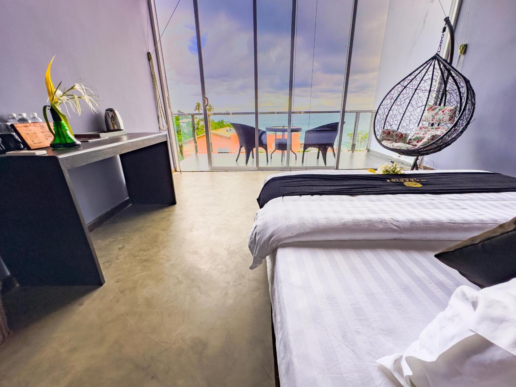 Mazarine Surf Suites Hiriketiya Dikwella Exteriér fotografie